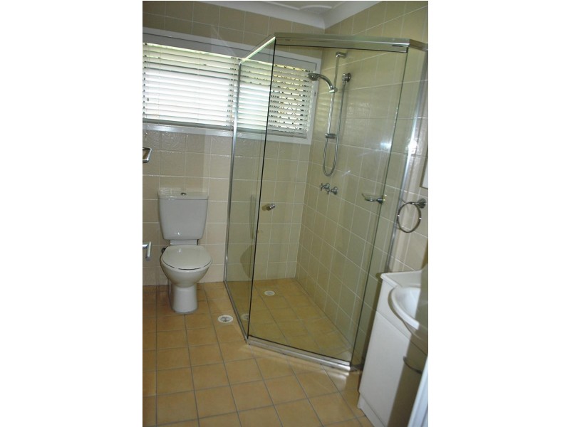 20 Crown St, Toukley NSW 2263