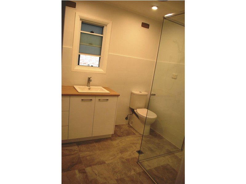 10 Charmhaven Ave, Charmhaven NSW 2263