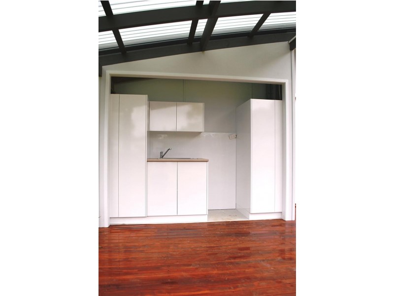 10 Charmhaven Ave, Charmhaven NSW 2263