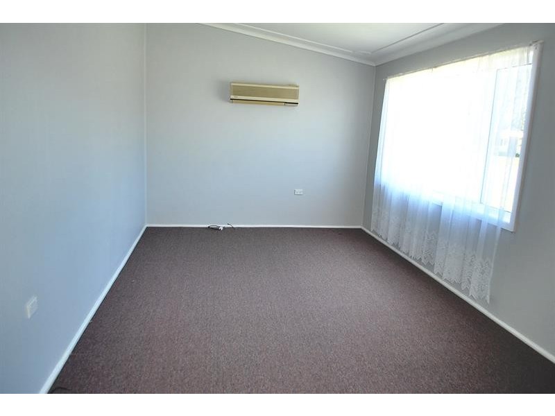 6 Beachcomber Pde, Toukley NSW 2263