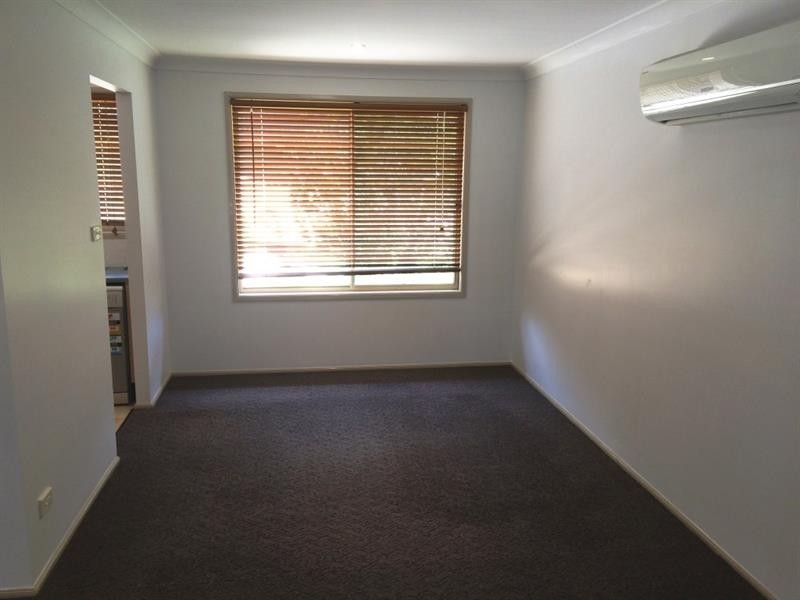 9 Glider Rd, Wadalba NSW 2259