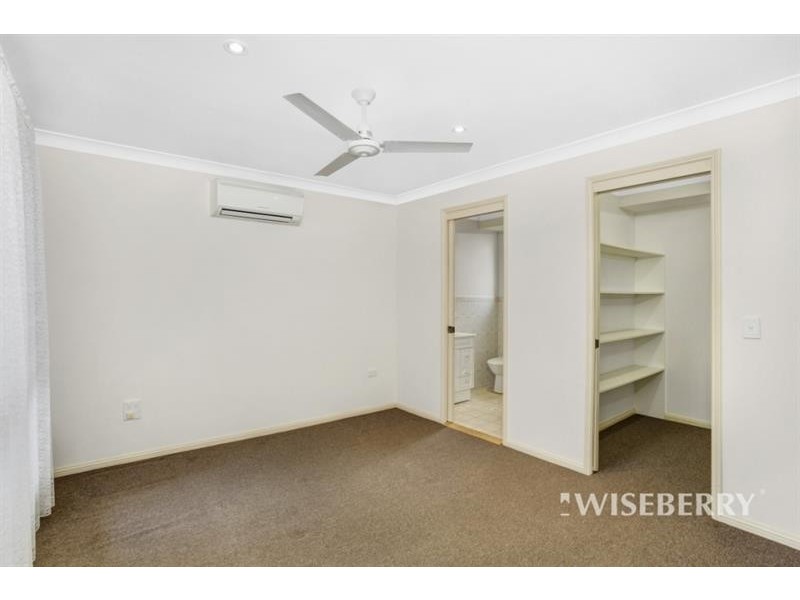 6a Esther Cl, Gorokan NSW 2263