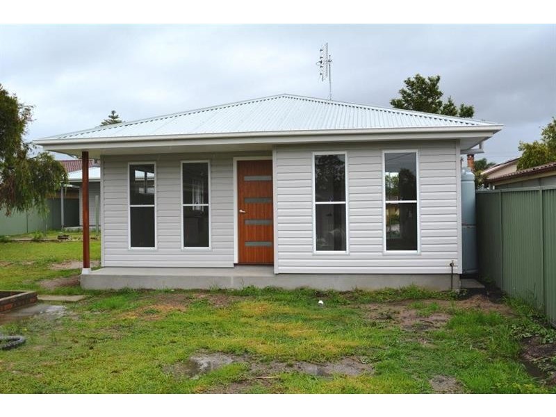 12a Hay St, Gorokan NSW 2263