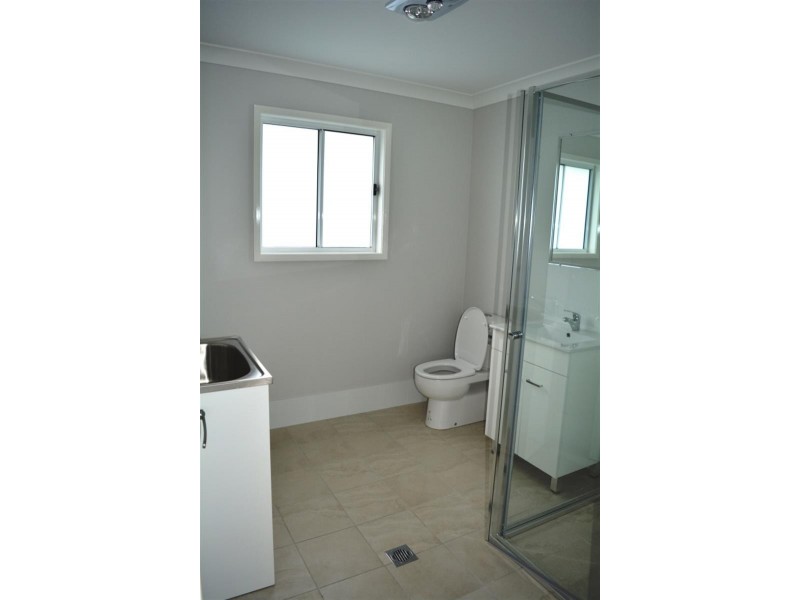 12a Hay St, Gorokan NSW 2263