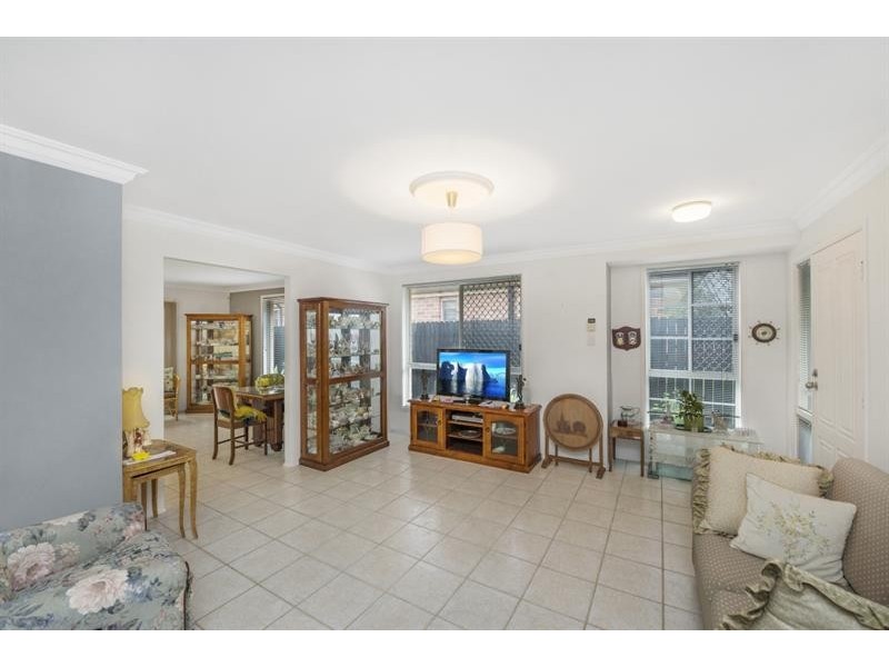 11 Lomandra Tce, Hamlyn Terrace NSW 2259