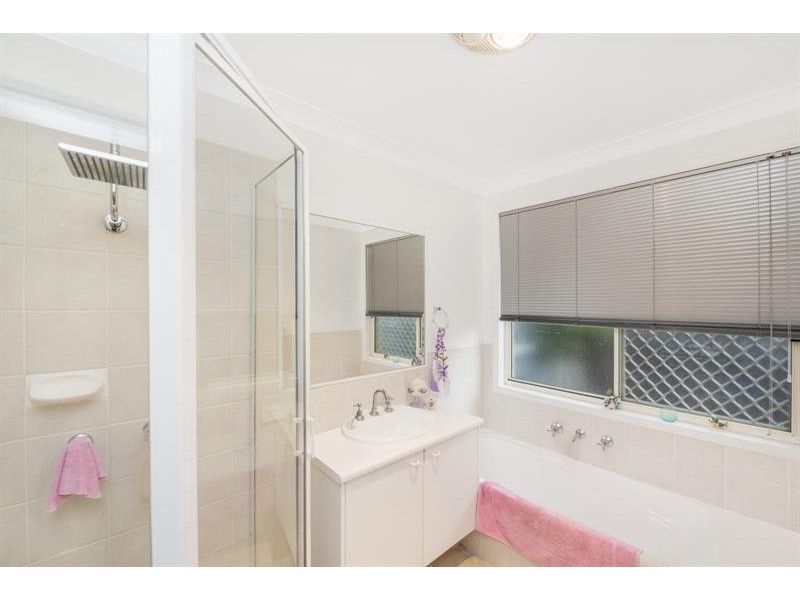 11 Lomandra Tce, Hamlyn Terrace NSW 2259