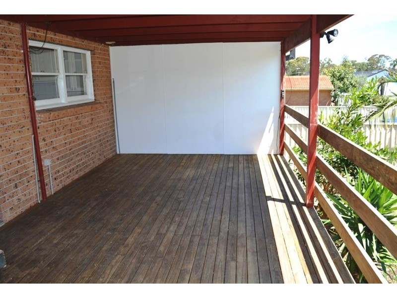 18 Trevally Ave, Chain Valley Bay NSW 2259