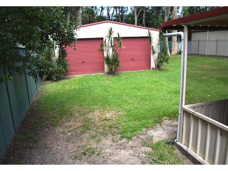 55 Trevally Ave, Chain Valley Bay NSW 2259
