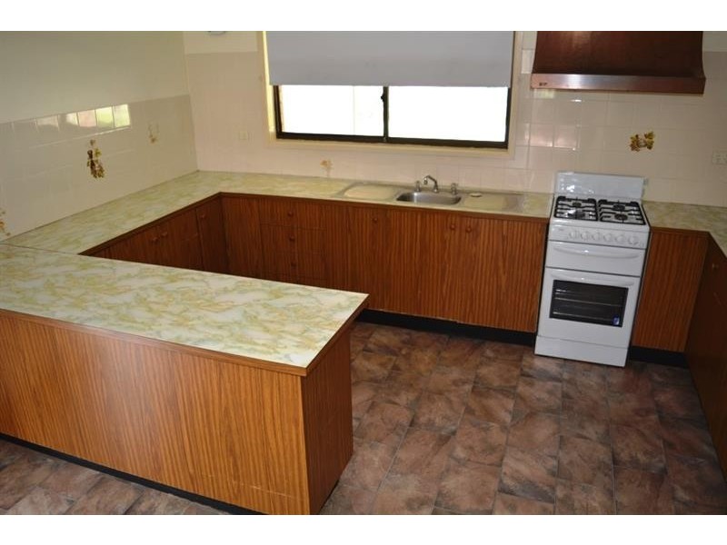 55 Trevally Ave, Chain Valley Bay NSW 2259