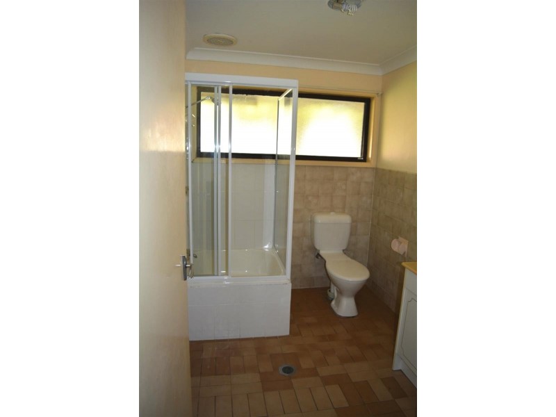 55 Trevally Ave, Chain Valley Bay NSW 2259