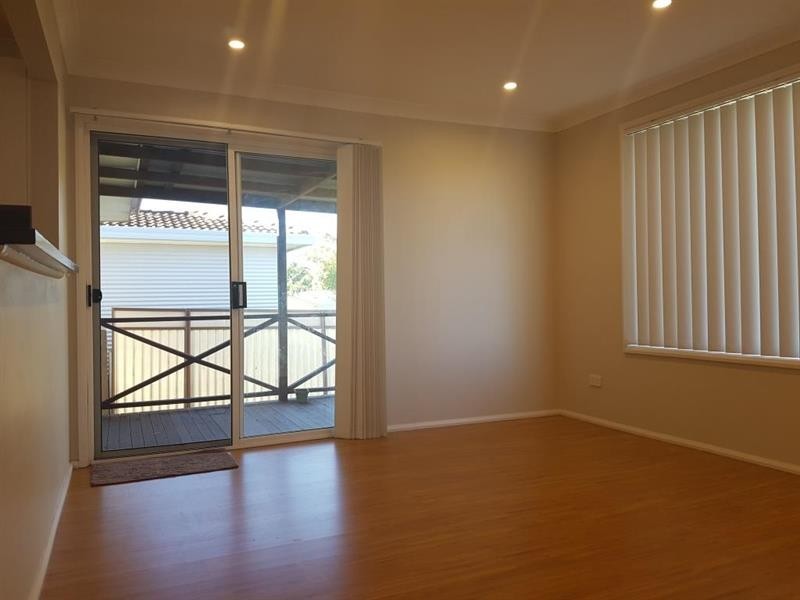 4 Kalani St, Budgewoi NSW 2262