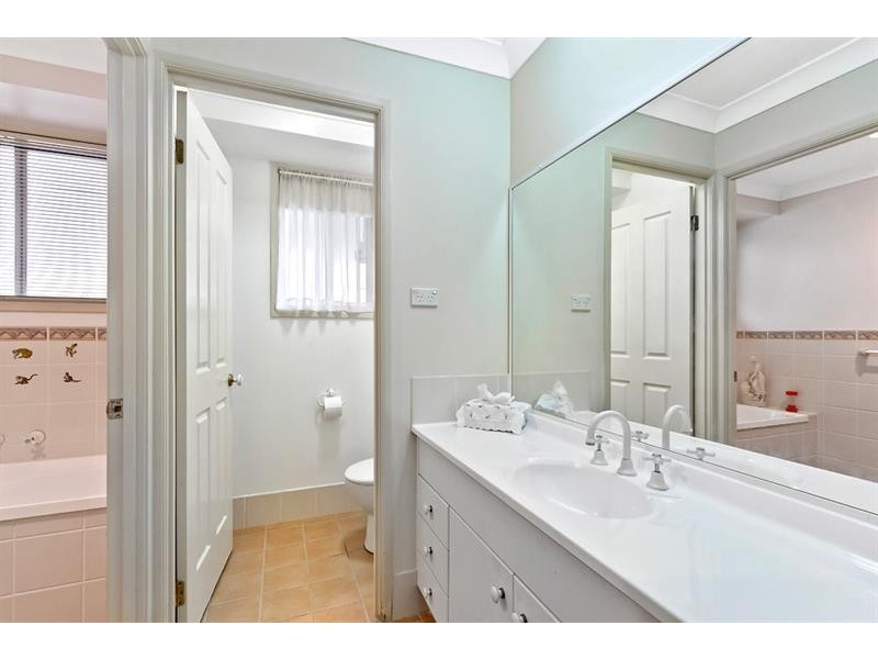 9 Honeygum Way, Mardi NSW 2259