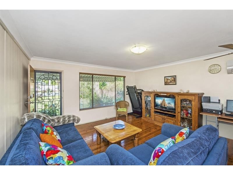 130 Dudley Street, Lake Haven NSW 2263
