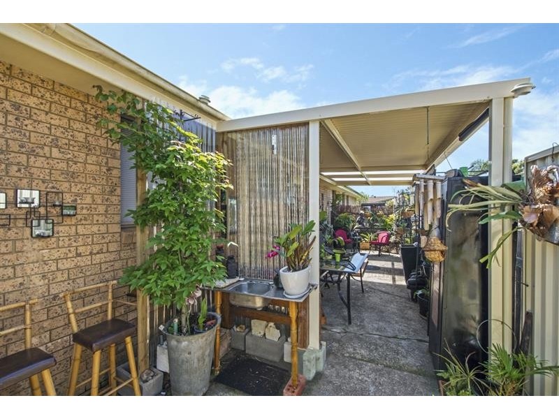 1/17 Westbrook Pde, Gorokan NSW 2263