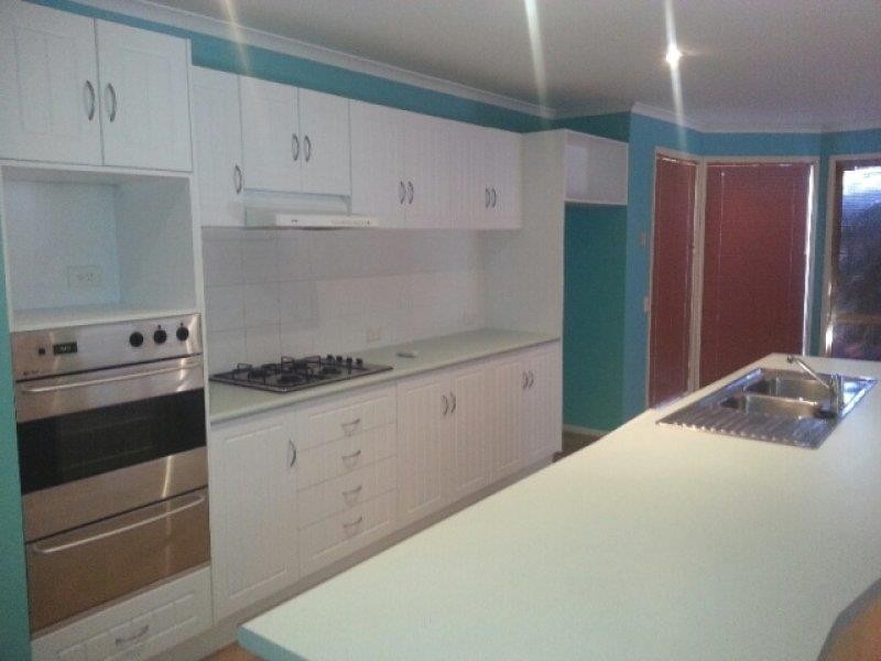 3 Caralee Pl, Tumbi Umbi NSW 2261