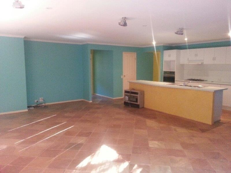 3 Caralee Pl, Tumbi Umbi NSW 2261
