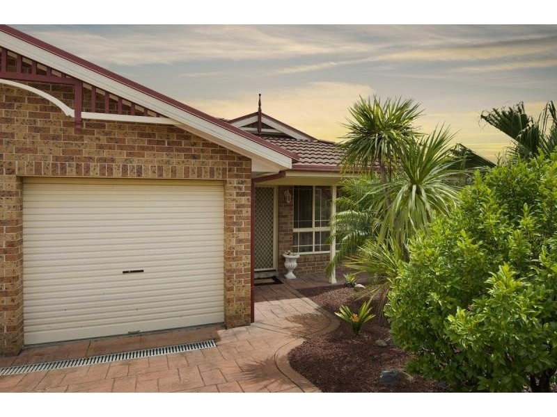 9A Woodside Ct, Lake Haven NSW 2263