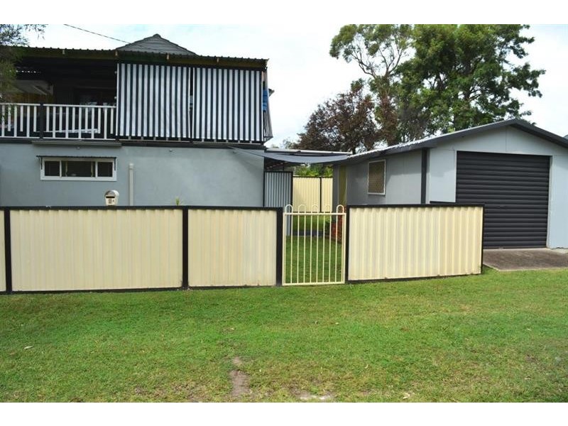 2a Yeramba Rd, Summerland Point NSW 2259