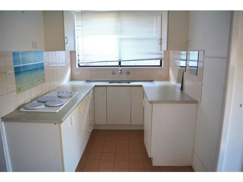 1a Kawana Avenue, Blue Haven NSW 2262