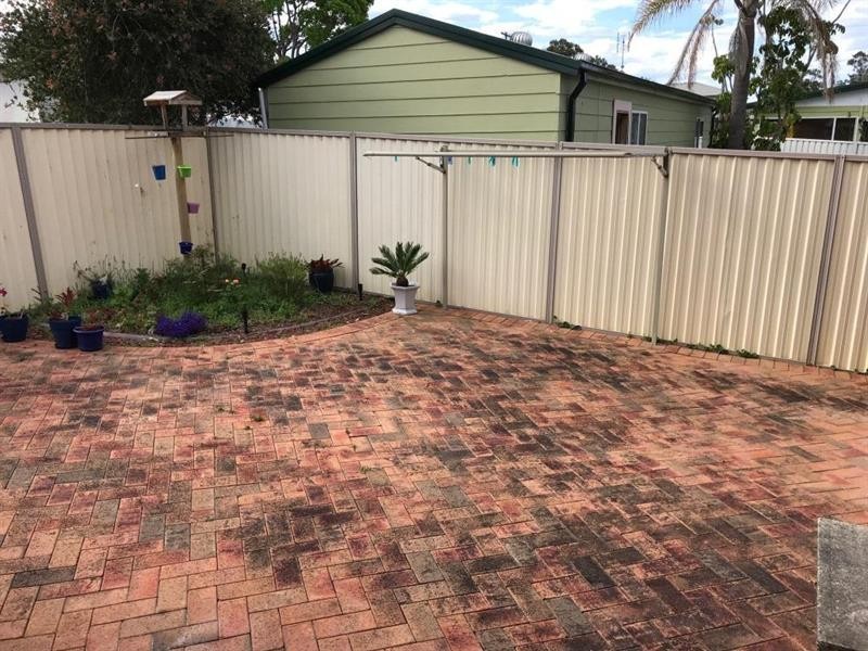 2/67 Manuka Pde, Gorokan NSW 2263