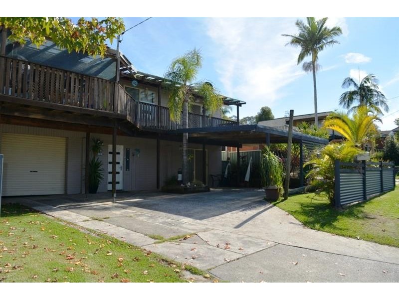 7 Yennora Ave, Wyongah NSW 2259