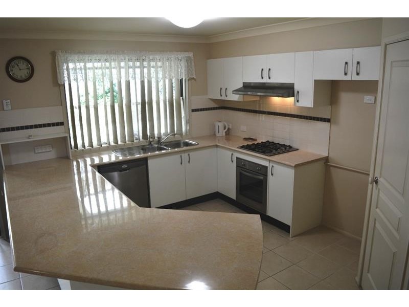 154 Blueridge Dr, Blue Haven NSW 2262