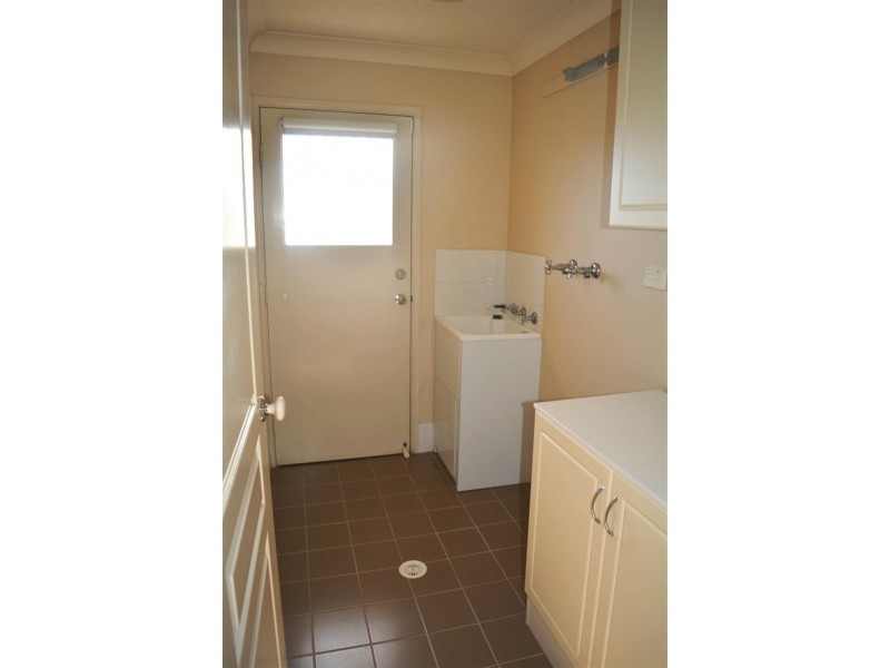 154 Blueridge Dr, Blue Haven NSW 2262