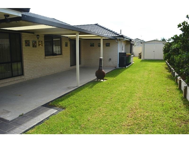 154 Blueridge Dr, Blue Haven NSW 2262