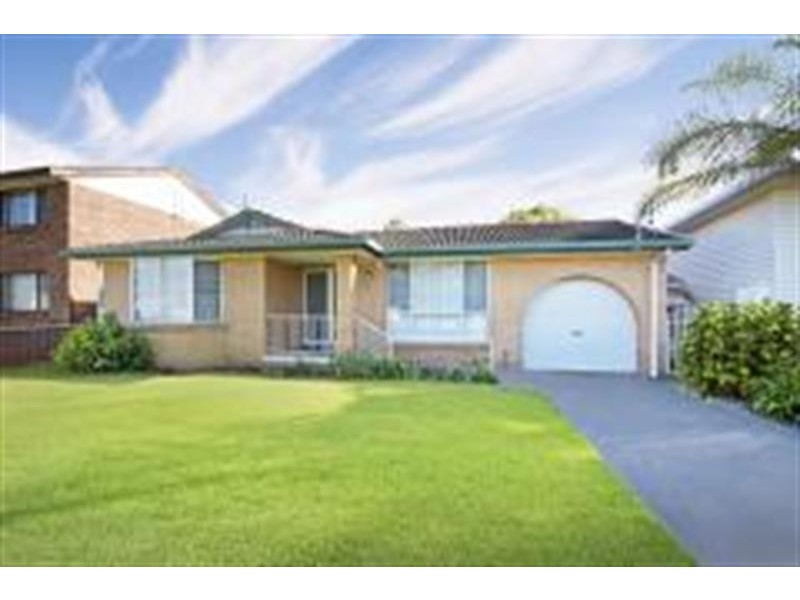 3 Avonlea Ave, Gorokan NSW 2263