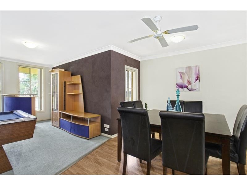 2 Glider Rd, Wadalba NSW 2259
