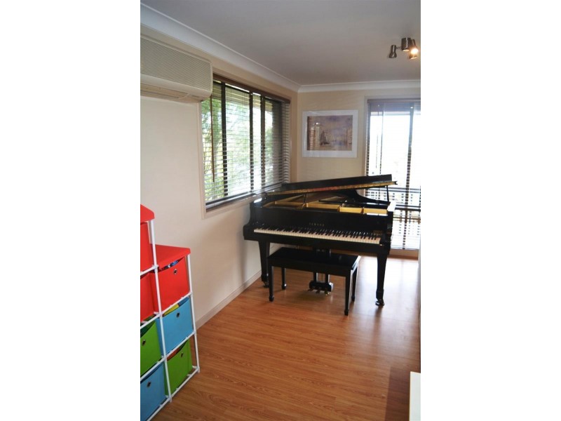 53 Platypus Rd, Berkeley Vale NSW 2261