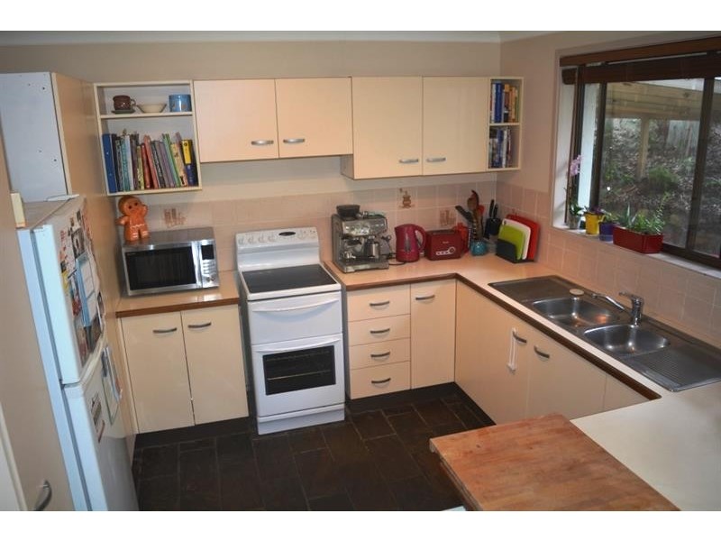 53 Platypus Rd, Berkeley Vale NSW 2261