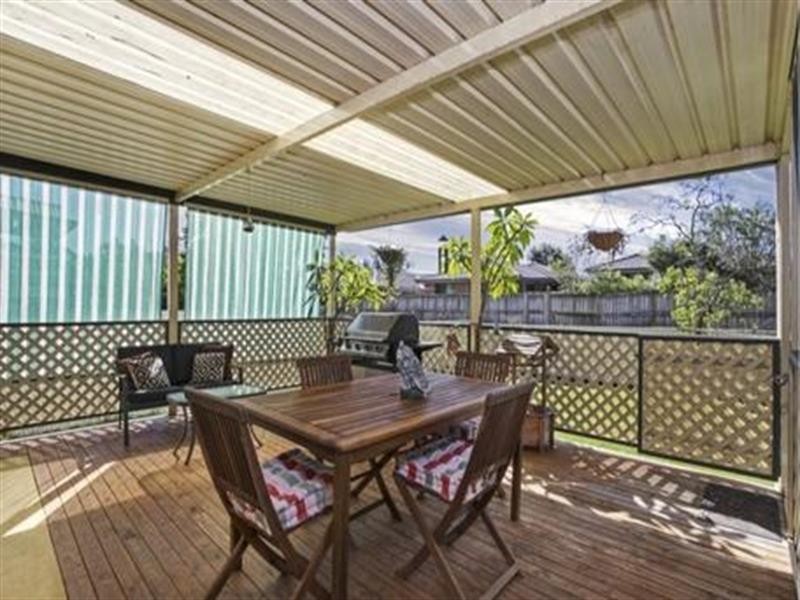 9 Allambee Cres, Blue Haven NSW 2262