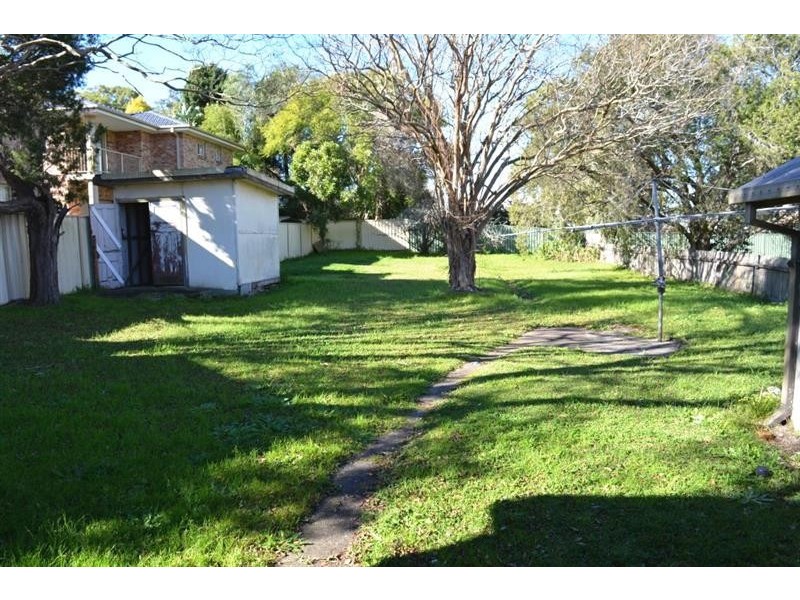 3 Howarth St, Wyong NSW 2259