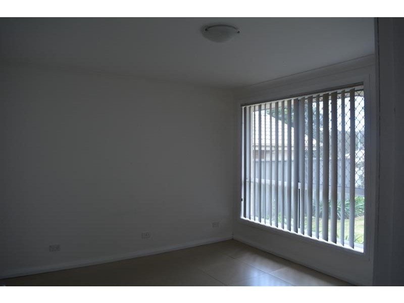 2/22 Salamander Road, Wadalba NSW 2259