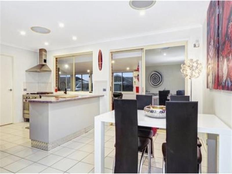 73 Blueridge Dr, Blue Haven NSW 2262