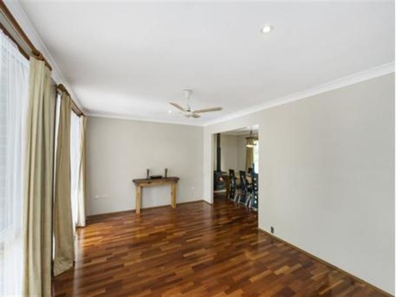 30 George St, Wyong NSW 2259