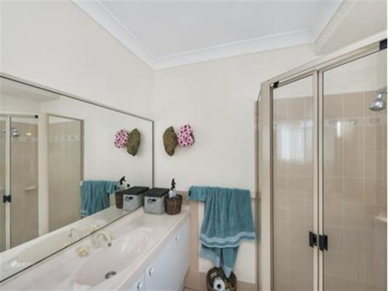 30 George St, Wyong NSW 2259