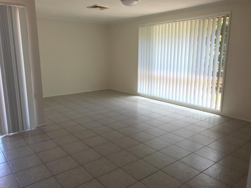 1 Sara Jane Close, Kanwal NSW 2259