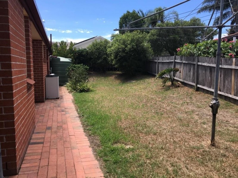 1 Sara Jane Close, Kanwal NSW 2259