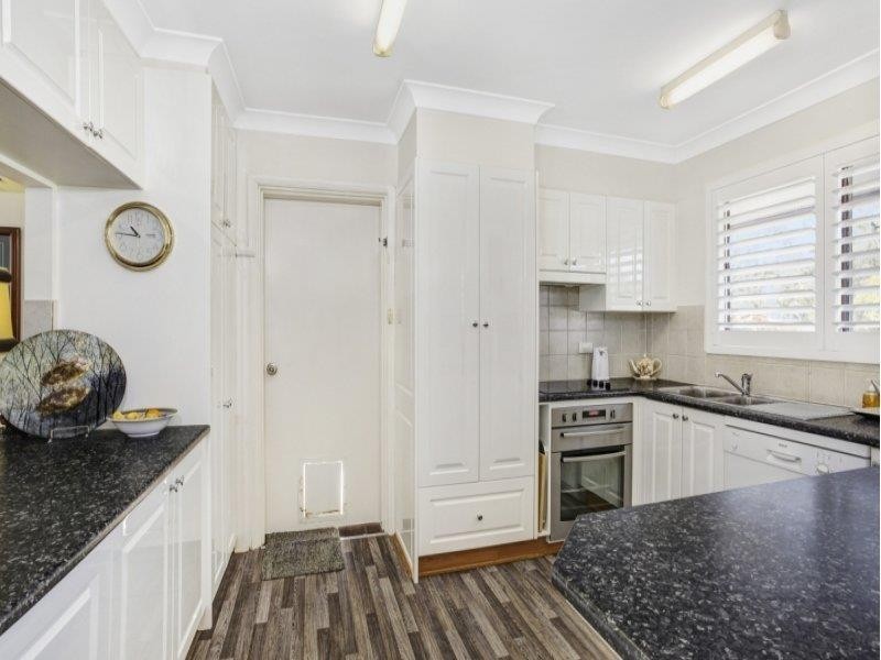 28 Kalua  Dr, Chittaway Bay NSW 2261