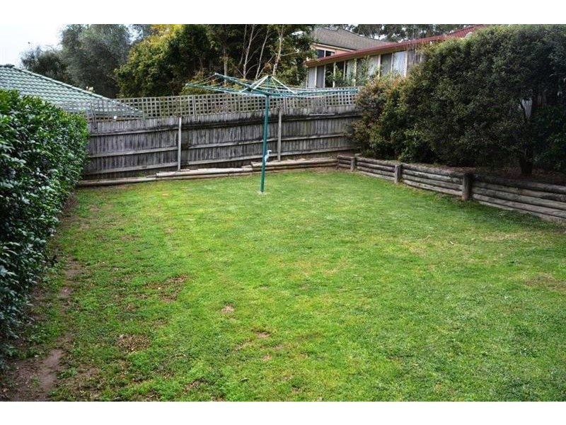 11 Deloraine Glen, Mardi NSW 2259