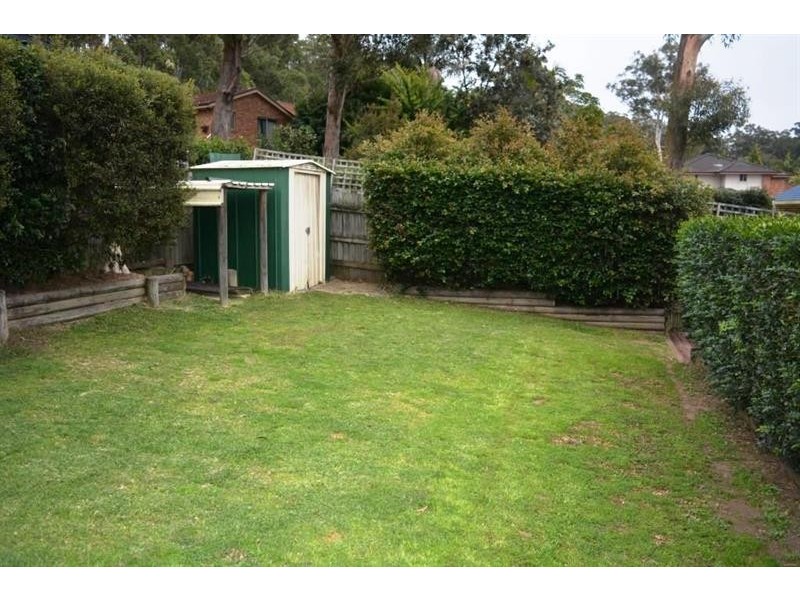 11 Deloraine Glen, Mardi NSW 2259