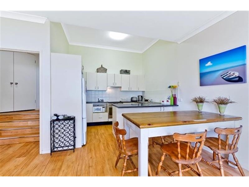 2/33 Panorama Ave, Charmhaven NSW 2263
