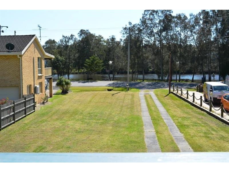 61 South Tacoma Rd, Tacoma South NSW 2259