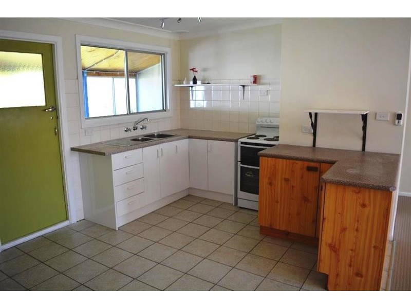 61 South Tacoma Rd, Tacoma South NSW 2259