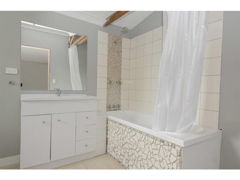 22a Lakeway Dr, Lake Munmorah NSW 2259