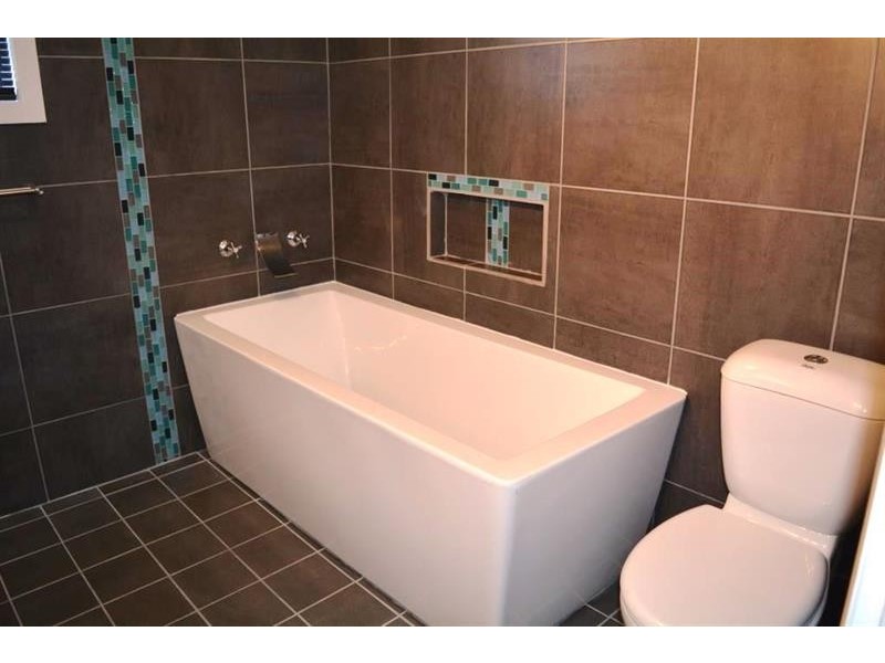 32 Woolana Ave, Budgewoi NSW 2262