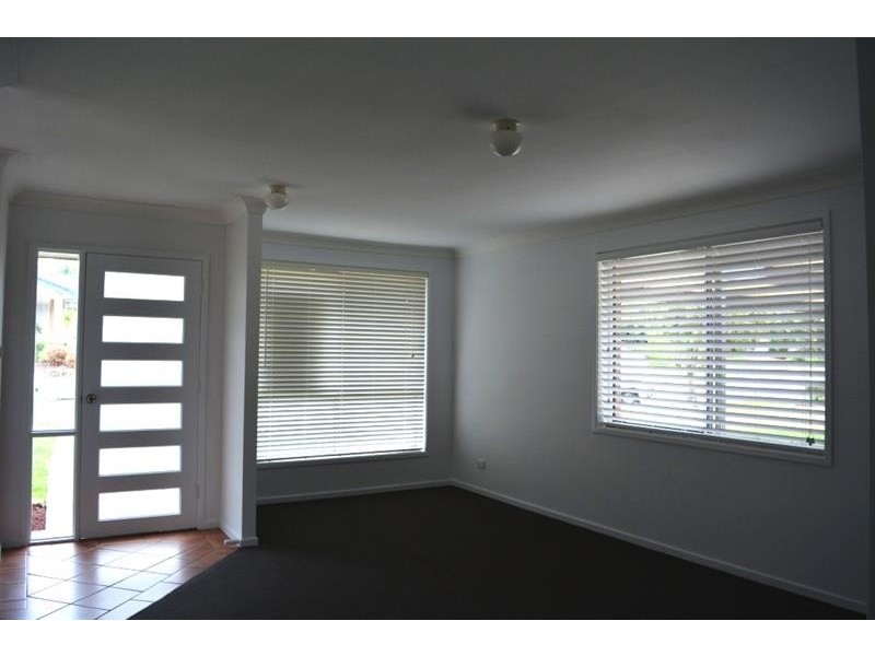 63 Fishburn Cres, Watanobbi NSW 2259