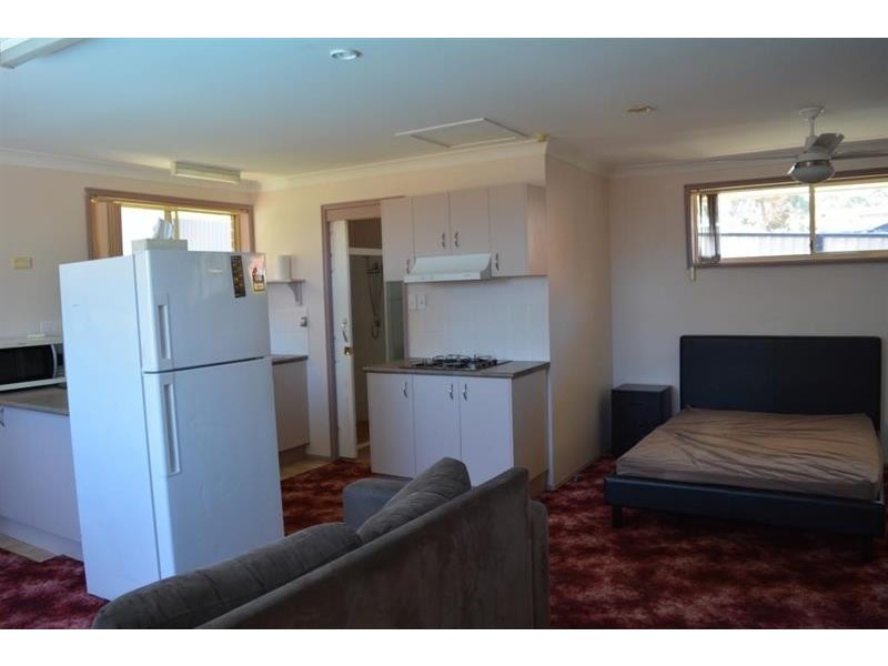 44a Callen  Ave, San Remo NSW 2262